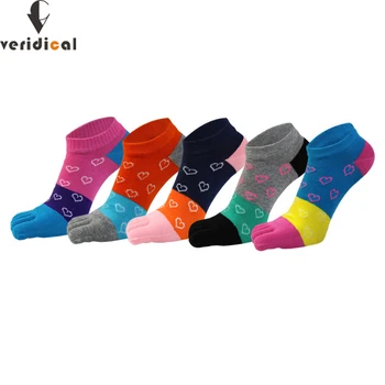 1 Pairs Saf Pamuk Kadın Kız Beş Parmak Ayak Bileği Çorap Sevimli Aşk Büyük Şerit No Show Tekne Çorap Ayak Parmakları İle Yenilik Sıcak Satış